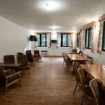 Pensjonat A Restaurace Kaminek *