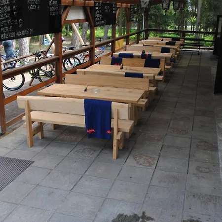 A Restaurace Kamínek *
