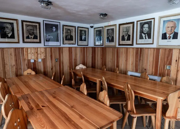 A Restaurace Kamínek Penzion Doksy (Liberec)